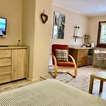 Avita Guest house