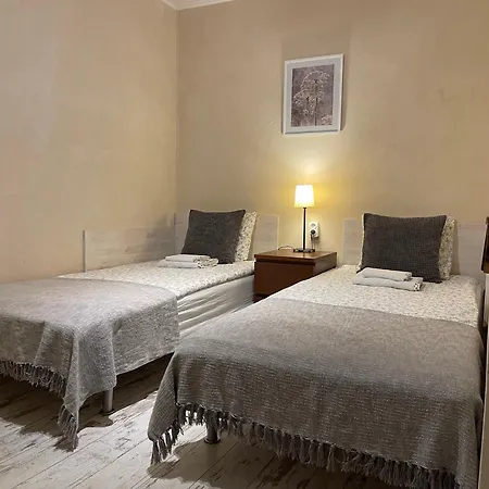 Avita 3* كارباش