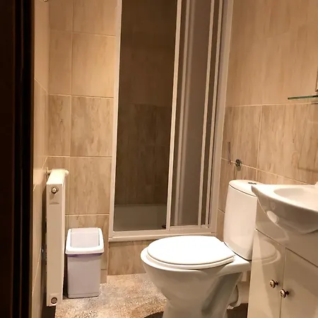 Avita 3* كارباش